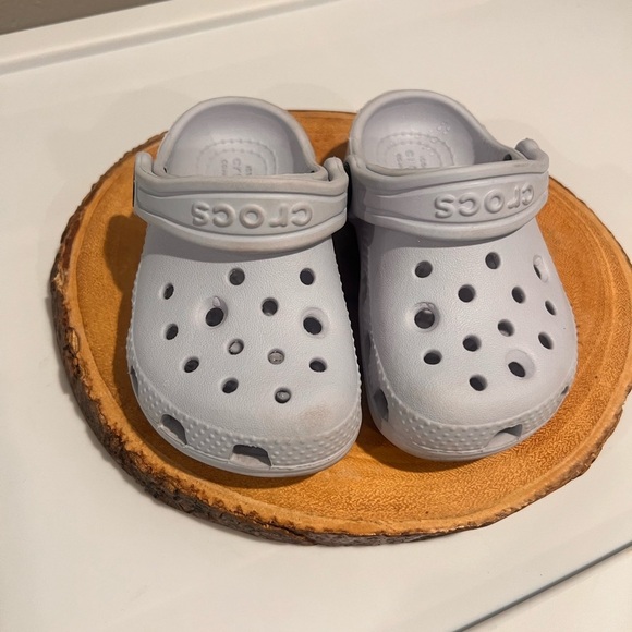 CROCS Other - Crocs Toddler Classic Clogs Light Blue Size 6 Blue Calcite